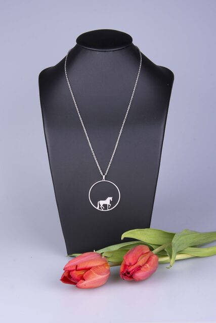Prívesok piaf – kôň kruh – 4cm