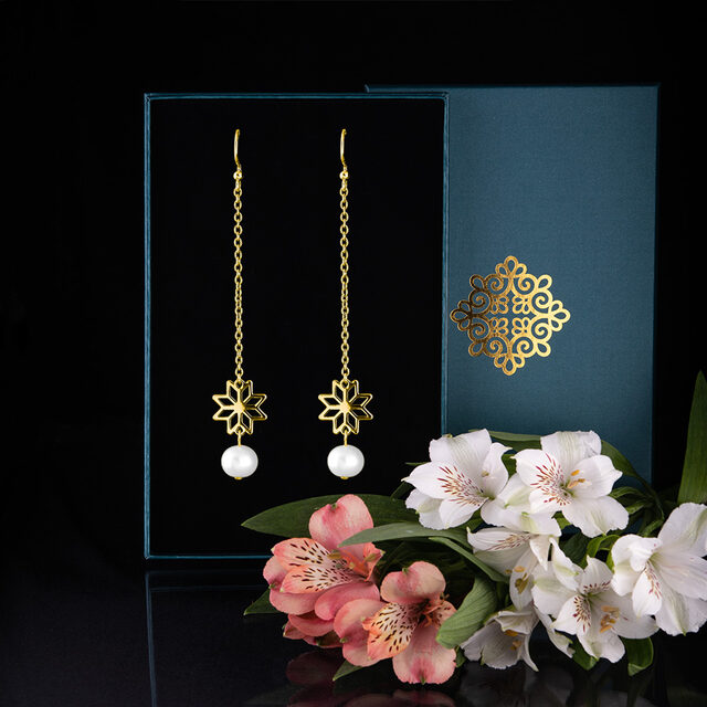 Earrings Novohrad star 1 + pearl – long