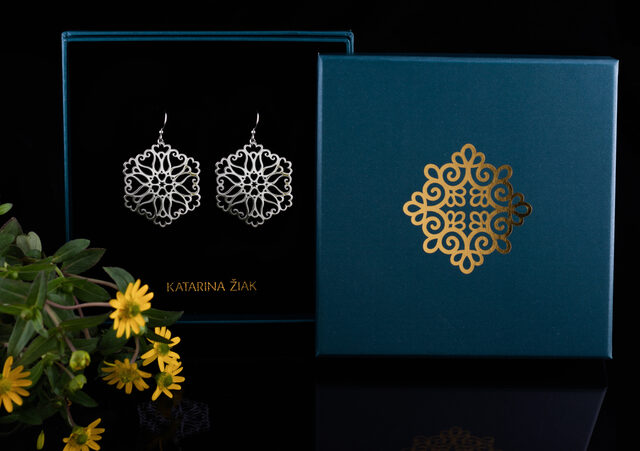 Náušnice snežienky – ornament 1