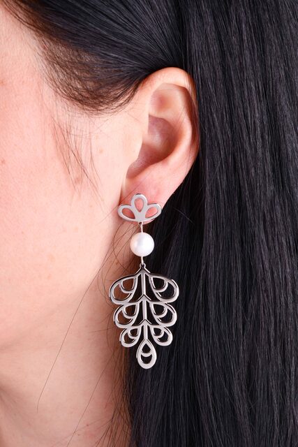 Earrings locust