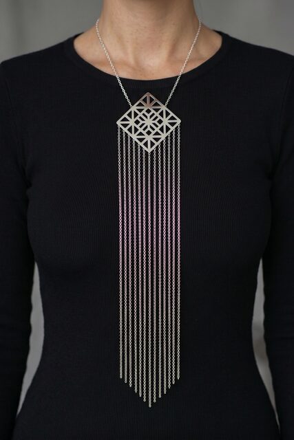 Necklace Gatra waterfall – large