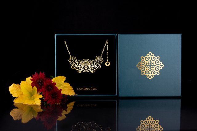 Necklace poppies - arc