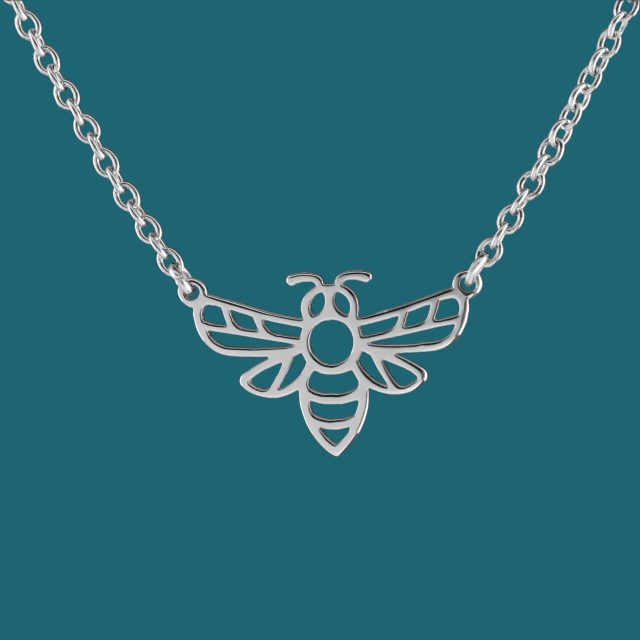 Necklace bee
