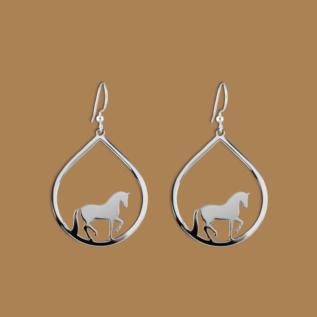 Earrings horse tear
