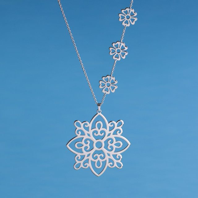 Pendant vajnory ornament