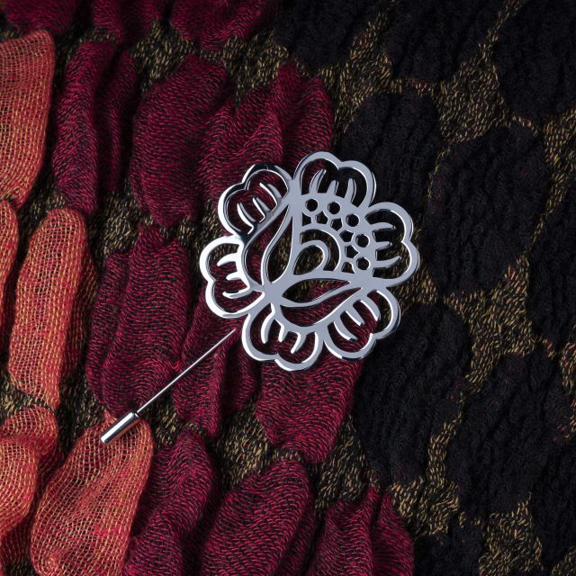 Brooch wild poppy