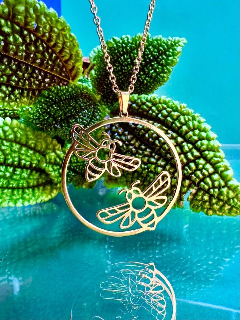 Pendant bee - circle