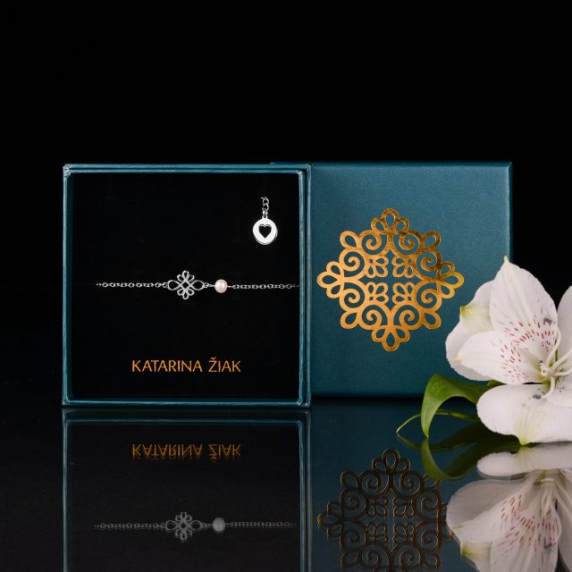 Bracelet infinity 1 – chain + pearl