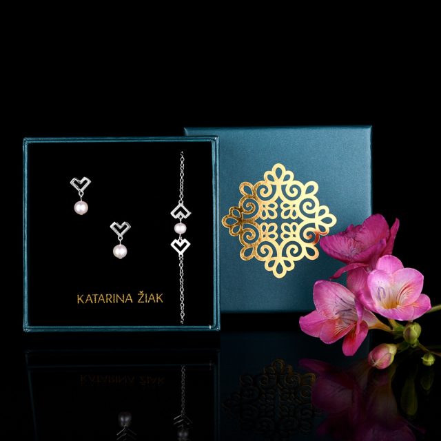 Set Novohrad hearts 3 + pearls