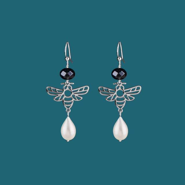 Earrings honeybee 6 + tear pearl + onyx
