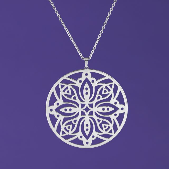 Pendant cifer needlework - circle