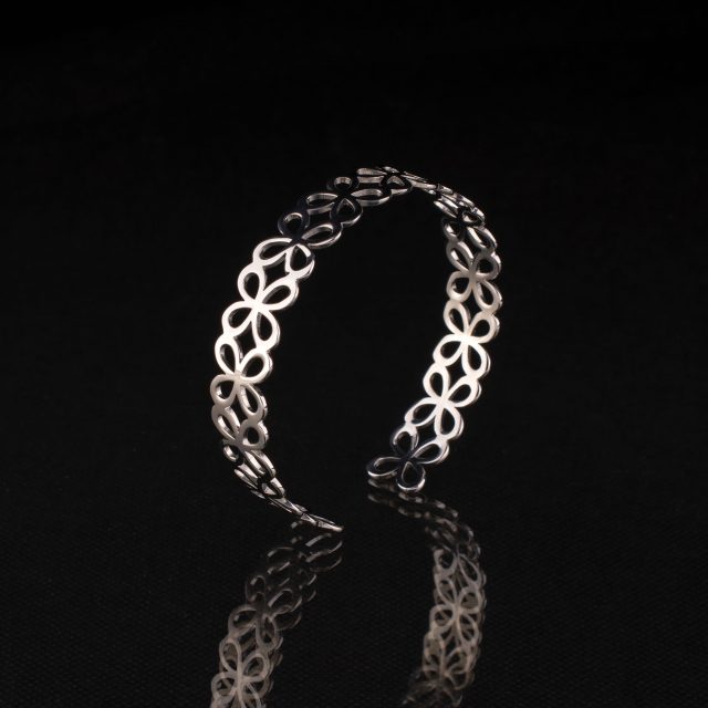 Bracelet infinity - strip narrow
