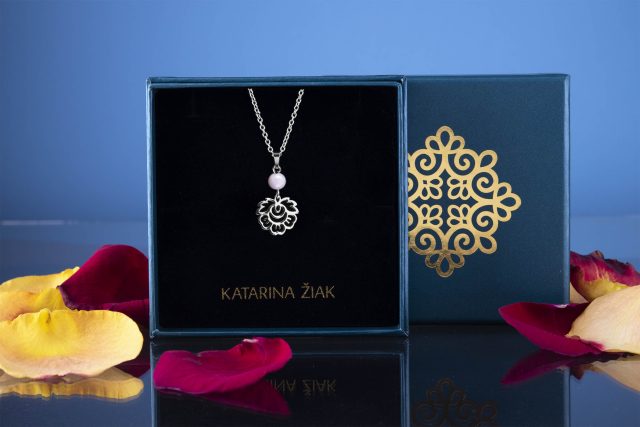 Pendant Ábelová flower 2 - kunzite