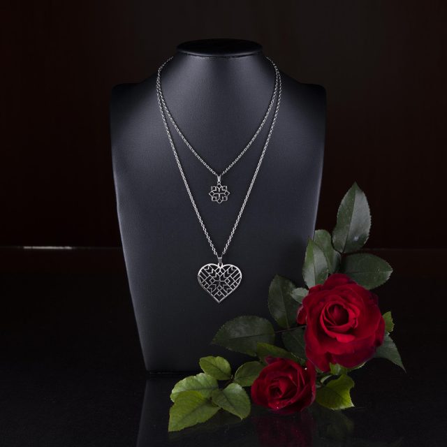 Double row necklace Geometry heart