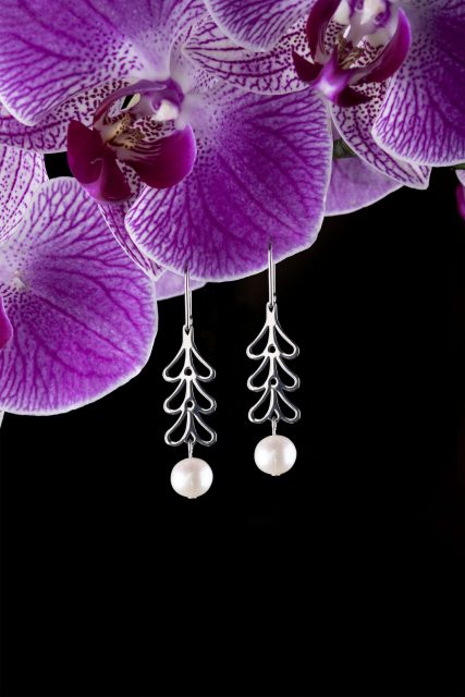 Earrings Ábelová - small leaves