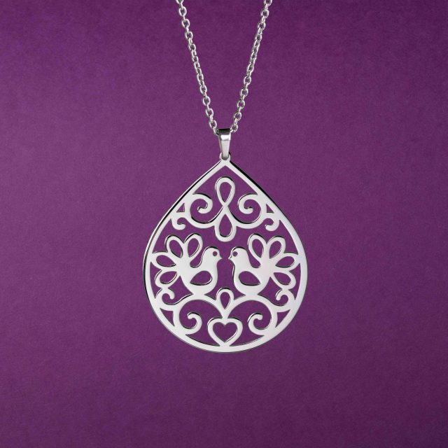 Pendant doves - tear