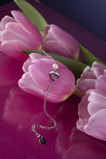 Bracelet heart ornamentalistics - chain + pearl