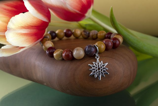 Bracelet edelweiss (various gemstones to choose from)