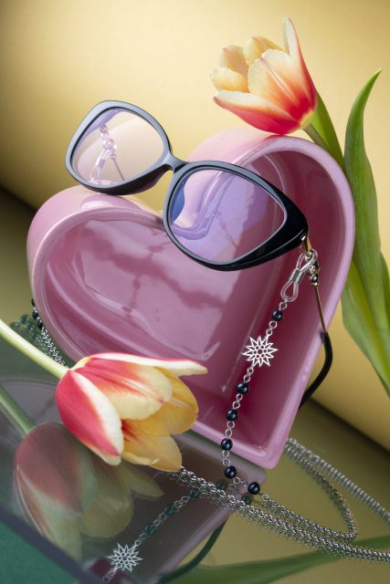 Glasses chain edelweiss 1 + freshwater pearls
