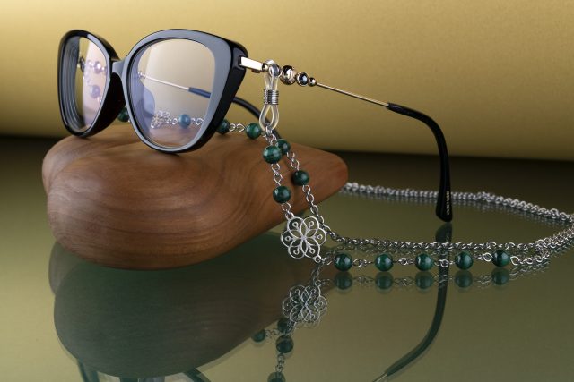 Glasses chain - flower of life 1 + malachite