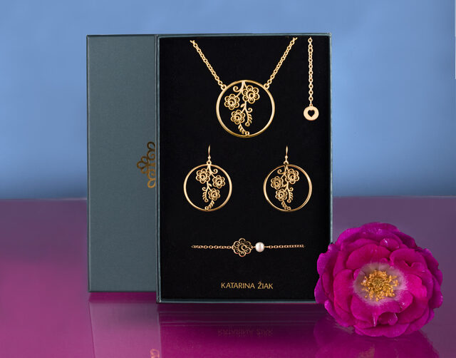 Set - necklace Veronika - circle 5cm + earrings circle 4cm + bracelet with pearl