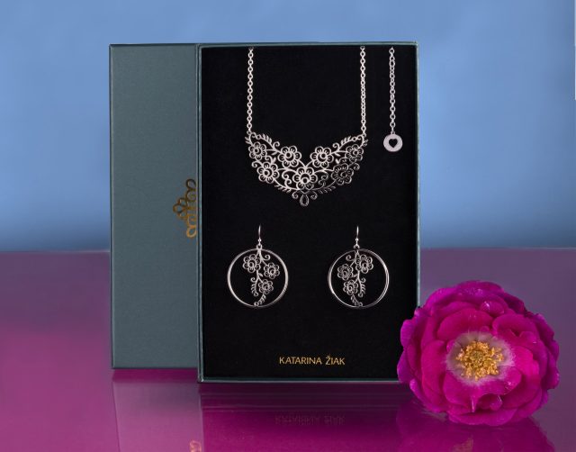 Set - necklace Veronika - large arc + earrings circle 4cm