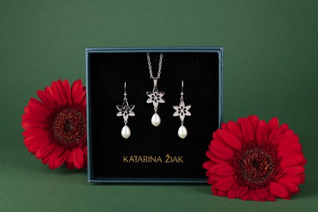 Set - clematis 6 + teardrop pearl