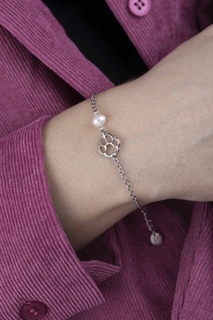 Bracelet paw dog Cami – chain + pearl