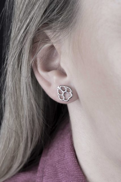 Stud earrings paw - dog Cami