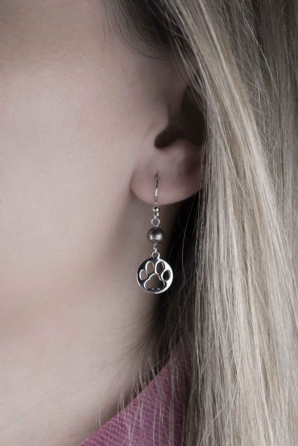 Earrings cat paw Izabela + pearl