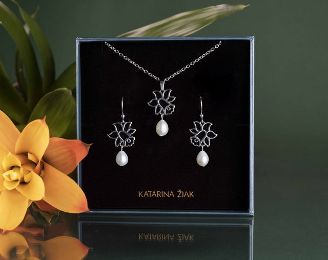 Set šperkov narcis 4