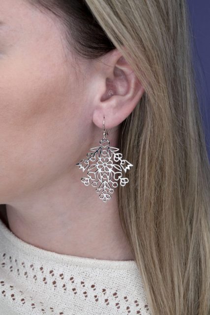 Náušnice Polomka kvietky ornament vejár 1