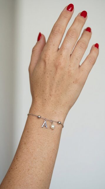Bracelet Abeceda – chain + pearl 1