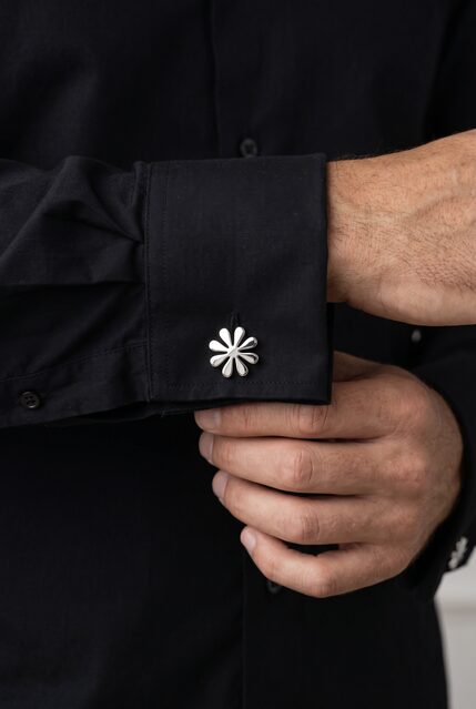 Trakovice flower 1 – cufflinks