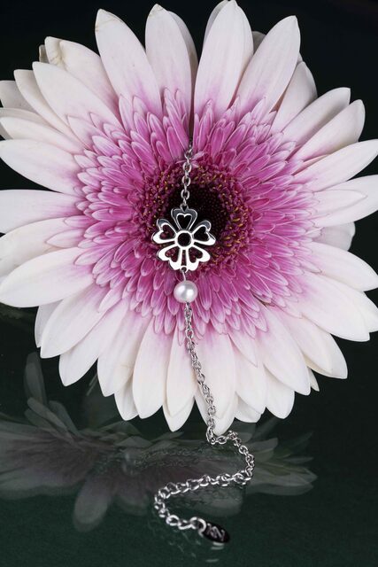 Bracelet Vajnorský flower 1 – chain + pearl