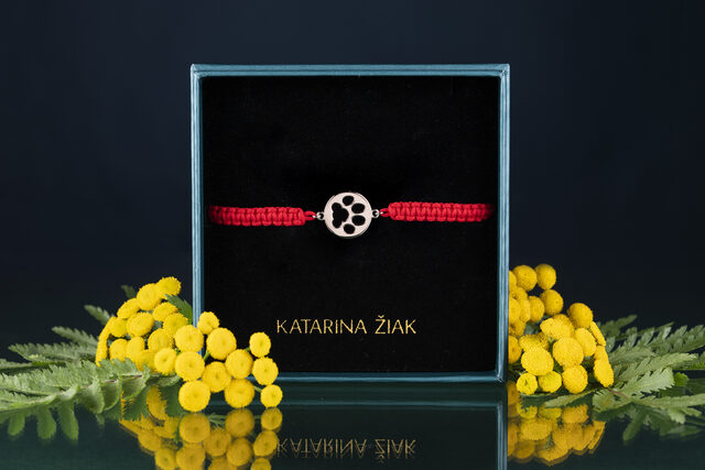 Bracelet – cat paw Izabela – cord
