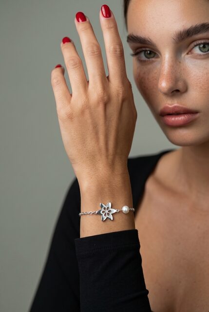 Bracelet clematis 3 – chain + pearl