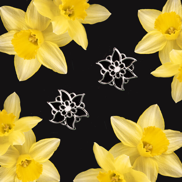 Napichovacie náušnice narcis kvet 1 – 2,5cm
