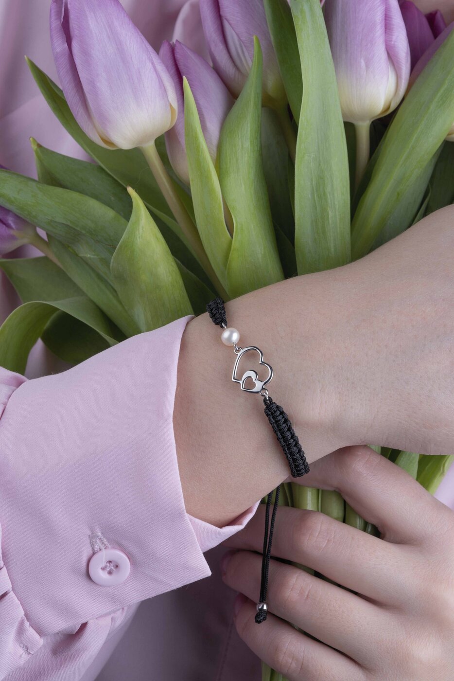 Bracelet – 2 hearts ornament – cord + pearl