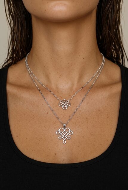 Double-strand necklace wire worker heart