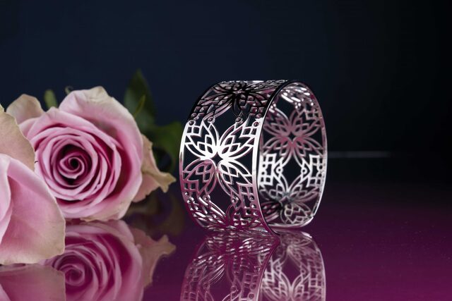 Bracelet blueprint bells ornament – band