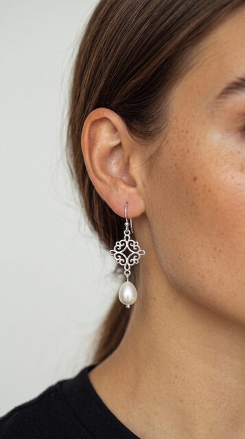 Earrings Libay square+ tear pearl