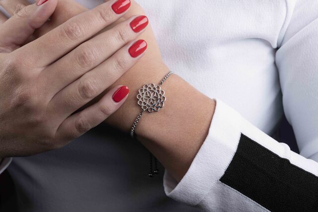 Bracelet lace ornament 2cm – sliding chain