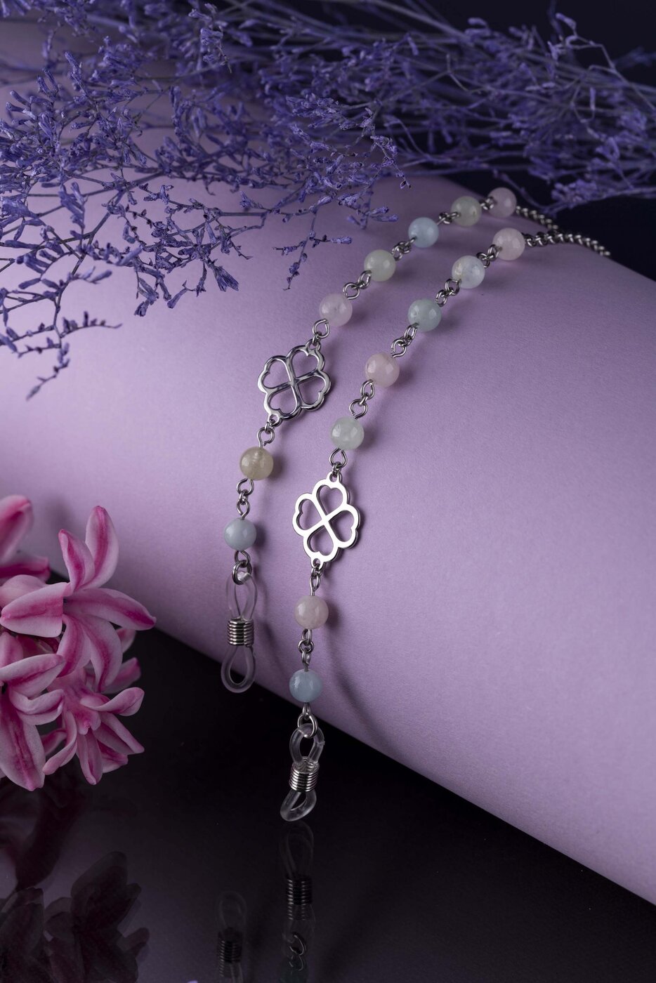 Glasses chain – quatrefoil + beryl