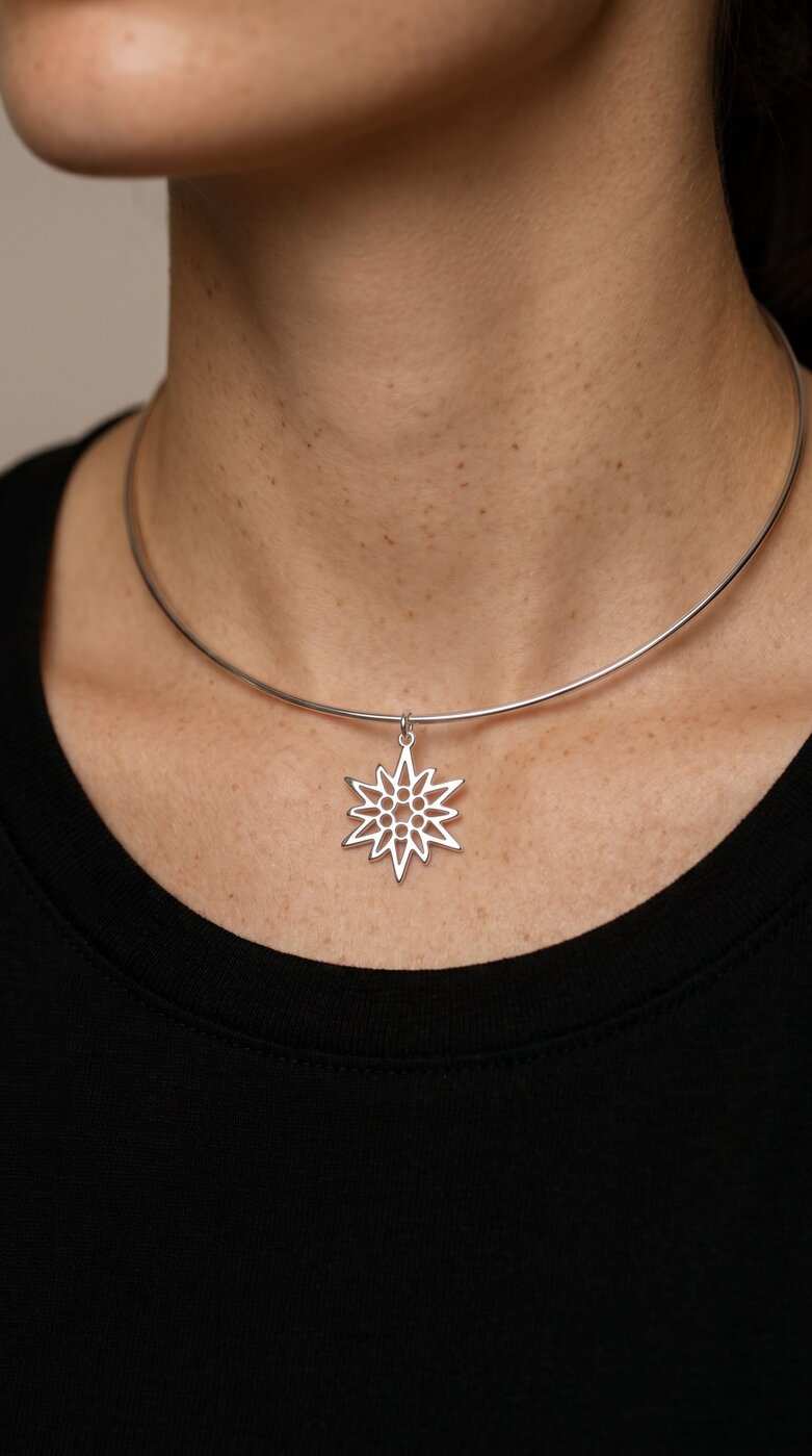 Hoop necklace edelweiss