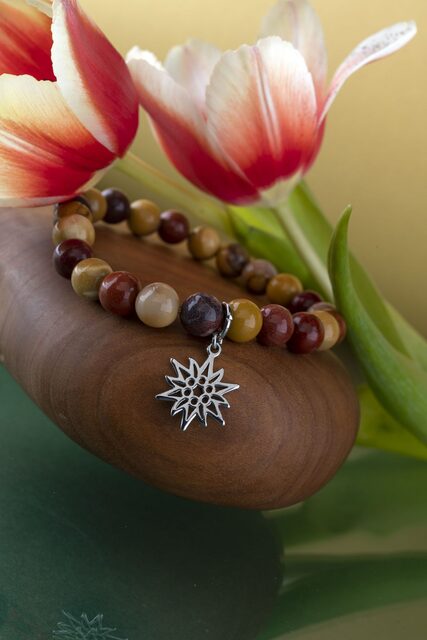 Bracelet edelweiss (various gemstones to choose from)