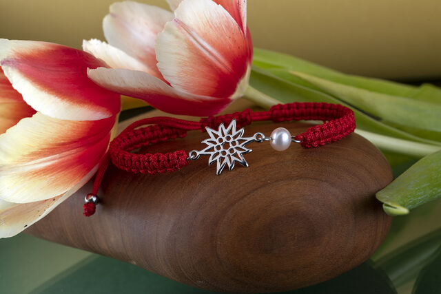 Bracelet – edelweiss – cord + pearl