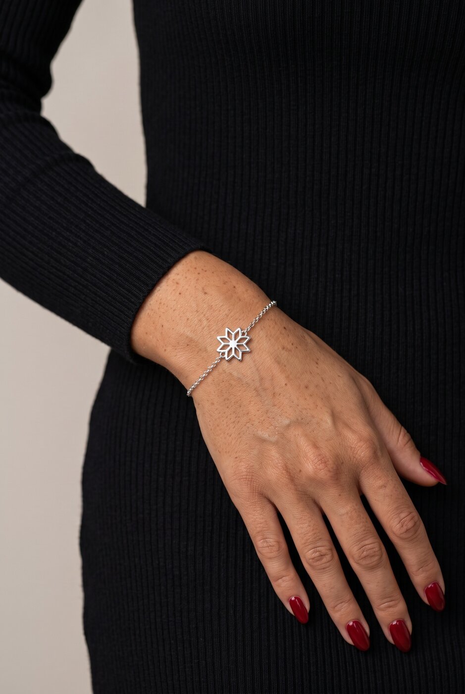 Bracelet Novohrad star 1 – chain