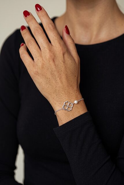 Bracelet quatrefoil 1- chain + pearl