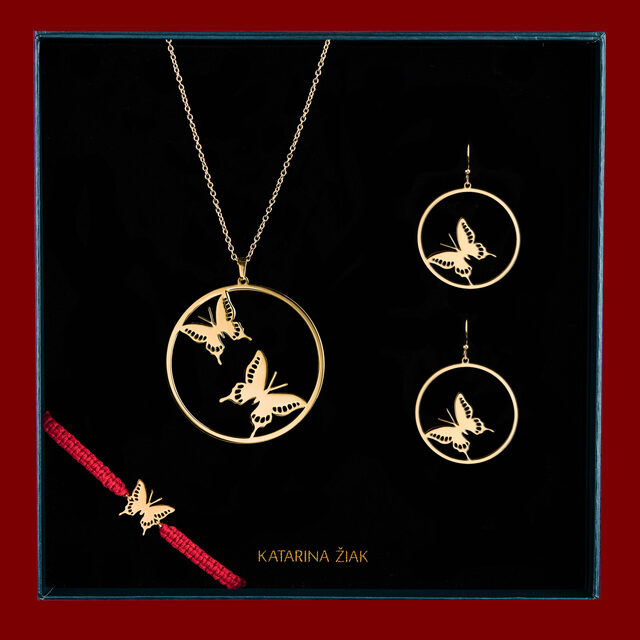 Set – butterflies swallowtail circle